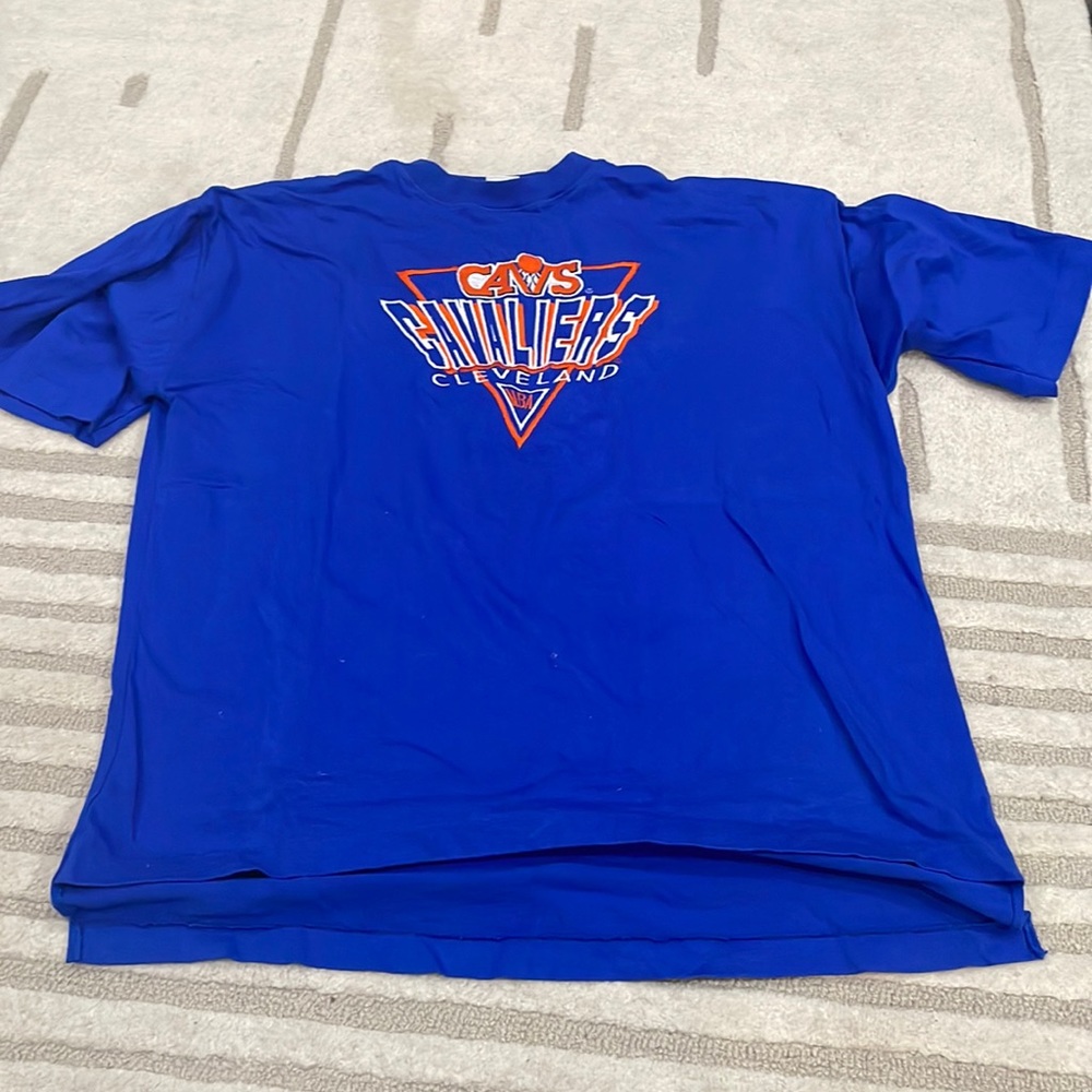 Vintage Cleveland Cavaliers Embroidered Tee Shirt 80s Style CAVS NBA